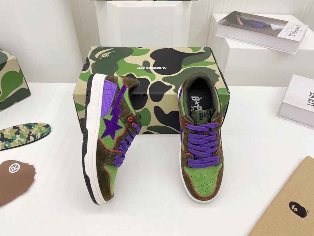 B*APE SNEAKERS